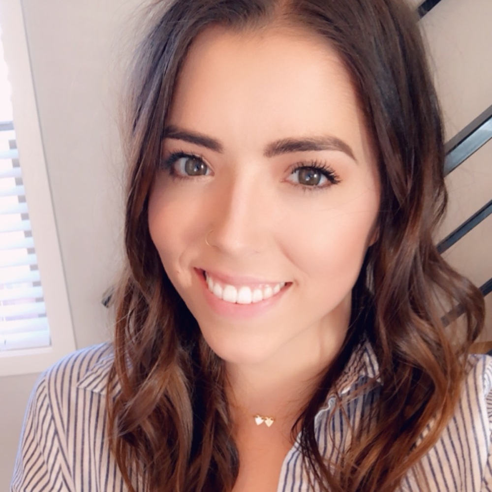 Meet your Posher, Mikayla
